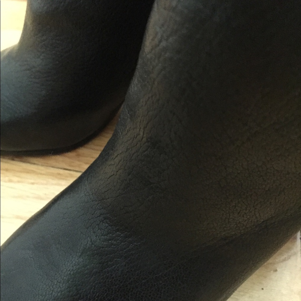Banana Republic Camden Black Bootie - Picture 4 of 5